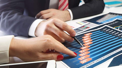 Finansal hizmetler g&uuml;ven endeksi 7,6 puan geriledi