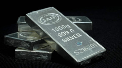 G&uuml;m&uuml;ş 3 haftalık zirveden d&uuml;şt&uuml;!