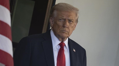 Trump'tan İran'a yeni tehdit: B&uuml;y&uuml;k dalga yakında geliyor