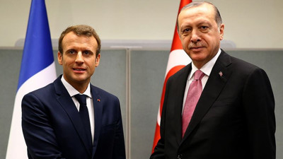 Son dakika: Cumhurbaşkanı Erdoğan, Macron ile görüştü