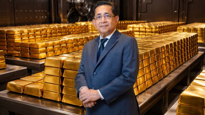 16 ton altın stoklayan milyarderden &ccedil;arpıcı tahmin: Fiyatlar daha yeni y&uuml;kselmeye başladı