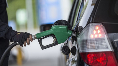 Dizel geriliyor, hibrit ve elektrik y&uuml;kseliyor