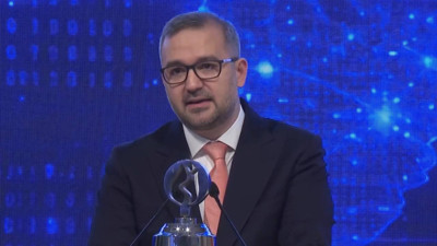 TCMB Başkanı Karahan'dan 'yatırım' uyarısı: Kısa s&uuml;rede y&uuml;ksek kazan&ccedil; vaadine dikkat