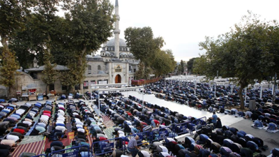 Bayram namazı saatleri belli oldu! Ramazan Bayramı namazı saat ka&ccedil;ta? İl il namaz vakitleri