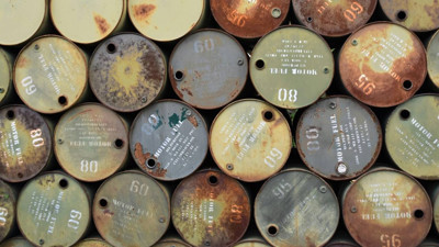 Petrol&uuml;n ateşi harlandı: Petrol fiyatları rekor kırıyor