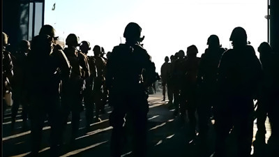 Trump'ın H&uuml;rm&uuml;z i&ccedil;in 48 saat s&uuml;re verdiği İran'dan net mesaj