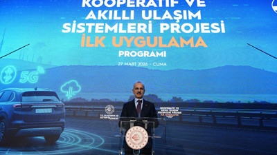 İstanbul&rsquo;da 5G destekli akıllı yol hizmete alındı: S&uuml;r&uuml;c&uuml;lere anlık bildirim gidecek