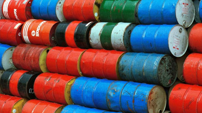 H&uuml;rm&uuml;z krizi petrol&uuml; u&ccedil;urdu: 4 yılın zirvesi aşıldı