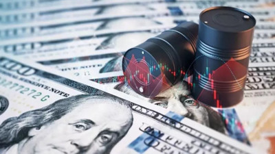 Jeopolitik gerilimle &ouml;ne &ccedil;ıktı: Petrol ve risk artışı doları g&uuml;&ccedil;lendirdi