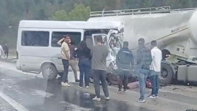 Isparta-Antalya karayolunda feci kaza: 7 ölü