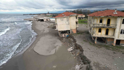 Erozyon villaları çökertti: Bakanlık harekete geçti