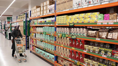 Ticaret ve perakende satış şubatta arttı