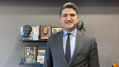 İ&ccedil;işleri Bakanlığı Onursal Adıg&uuml;zel'i g&ouml;revden uzaklaştırdı