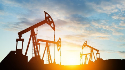 Ateşkes uzadı ama kriz bitmedi: Petrol y&uuml;ksek kaldı