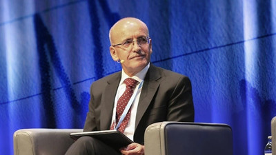 Mehmet Şimşek'ten enflasyon mesajı: Tek hane hedefi programımızın &ouml;z&uuml;d&uuml;r