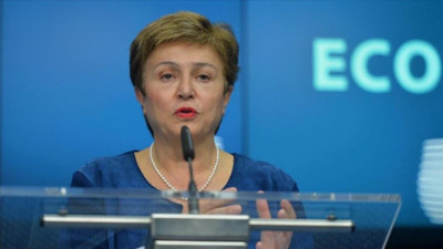 IMF k&uuml;resel ekonomi i&ccedil;in b&uuml;y&uuml;me tahminini aşağı y&ouml;nl&uuml; revize etti