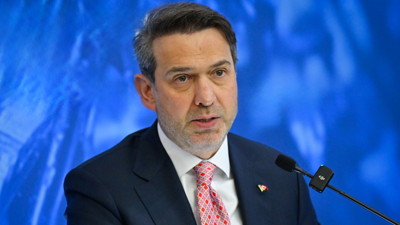 Bakan Bayraktar duyurdu: Cezayir LNG'si T&uuml;rkiye &uuml;zerinden Avrupa'ya taşınabilir
