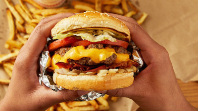 T&uuml;rkiye'ye gelmeyi planlayan fast food zinciri şubelerini kapatıyor