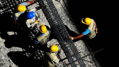&Uuml;cretli &ccedil;alışan sayısı martta yıllık y&uuml;zde 1,8 arttı