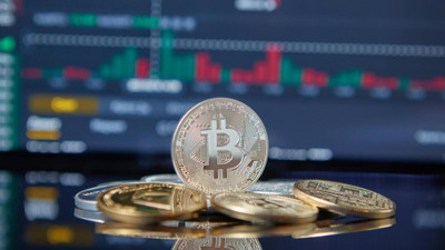 Hisse sattı, Bitcoin topladı: Strategy'den 2 milyar dolarlık dev alım