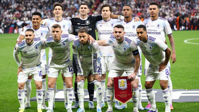 Aston Villa, Beşiktaş Park'ta UEFA Avrupa Ligi şampiyonu oldu