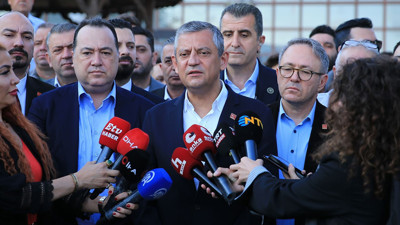&Ouml;zg&uuml;r &Ouml;zel ve Veli Ağbaba hakkında y&uuml;r&uuml;t&uuml;len iki soruşturmada "yetkisizlik" kararı