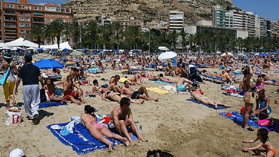 Turizmde rekor kırıyor ama personel bulamıyor