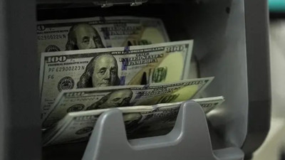 Dolar rekor tazeledi: Fed beklentileri kuru yukarı taşıdı