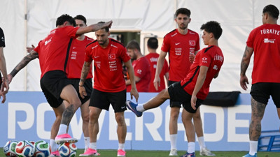 A Milli Futbol Takımı, Avustralya ma&ccedil;ının hazırlıklarını s&uuml;rd&uuml;rd&uuml;