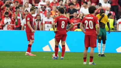 Türkiye-Paraguay maçının hakemi belli oldu