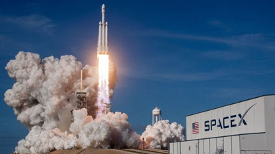 SpaceX borsaya hızlı başladı: İlk haftada y&uuml;zde 37 y&uuml;kseldi