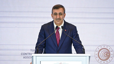 Cevdet Yılmaz: Orta vadede yeni fırsatlar doğacak, inşaat sekt&ouml;r&uuml;ne b&uuml;y&uuml;k g&ouml;rev d&uuml;şecek