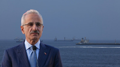 Bakan Uraloğlu: 11 T&uuml;rk gemisi H&uuml;rm&uuml;z Boğazı'nı g&uuml;venli şekilde ge&ccedil;ti
