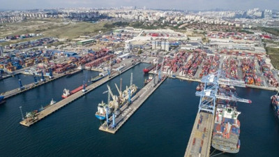 T&uuml;rkiye'nin Afrika ihracatı ilk yarıda 11 milyar dolara ulaştı
