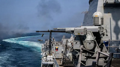 CENTCOM: İran'a y&ouml;nelik 12'nci saldırı dalgası tamamlandı