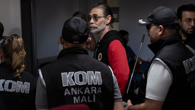 Son dakika... Etimesgut Belediyesi'ne operasyon: Başkan Erdal Beşik&ccedil;ioğlu g&ouml;zaltında