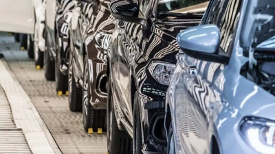 T&uuml;rkiye'nin otomobil pazarında tarihi eşik aşıldı