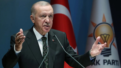 Cumhurbaşkanı Erdoğan'dan AK Parti'nin 25. yılına &ouml;zel mesaj: Yeni d&ouml;nemin yol haritasını a&ccedil;ıkladı