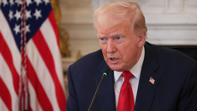 Trump'tan Kanada'ya sert tarife &ccedil;ıkışı! 'Artık buna son'