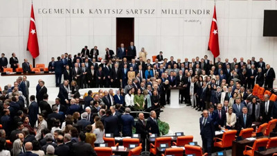 Son dakika: &Ccedil;er&ccedil;eve yasa Resmi Gazete'de yayımlandı
