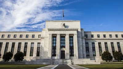 Fed’in faiz hesabı karıştı