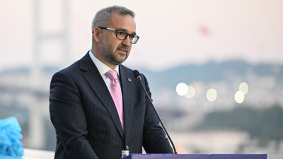 TCMB Başkanı Karahan'dan gen&ccedil;lere dikkat &ccedil;eken mesaj: Artık farkı bu belirleyecek