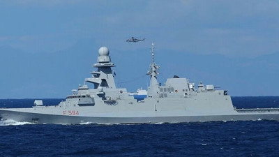 Yunanistan, İtalya'dan fırkateyn alımı i&ccedil;in anlaşma imzaladı