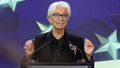 ECB Başkanı Lagarde'dan enflasyon uyarısı: Bu şok daha uzun s&uuml;r&uuml;yor