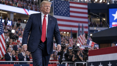 Trump’tan seçim öncesi 5 bin dolarlık vaat