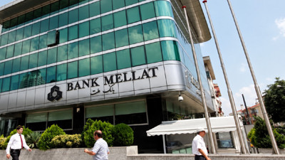 İran bankası Bank Mellat'ın Türkiye'deki faaliyet izni kaldırıldı