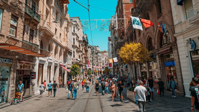 Turizmde 8 aylık bilan&ccedil;o belli oldu: Zirvede yine o &uuml;lke var...