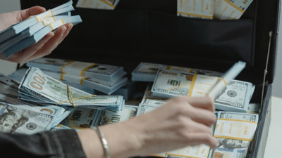 Rakam dudak u&ccedil;uklattı: &Uuml;lke servetinin y&uuml;zde 15'i sadece 137 bin hanenin elinde