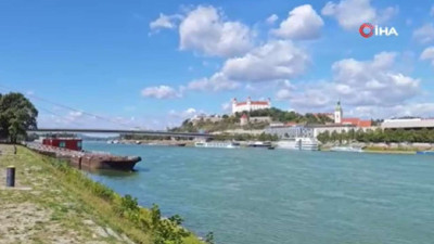 Slovakya'da Tuna Nehri'nin debisi rekor düzeyde düştü