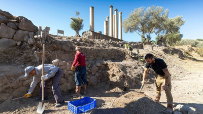 İzmir'de 5 bin yıllık tarihin izleri: Smyrna H&ouml;y&uuml;ğ&uuml;'nde yeni keşifler
